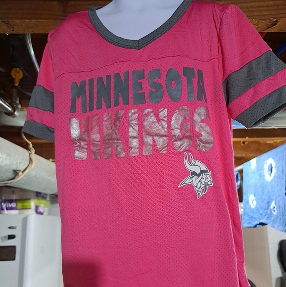 Girls Minnesota Vikings Pink NFL Mesh Jersey Shirt - Size 10/12 Team Apparel - Picture 1 of 5